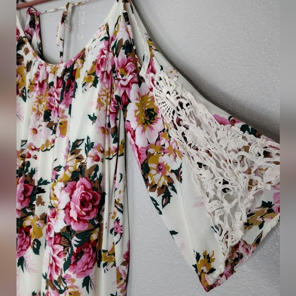 Umgee Bloomcore Floral Lace Cold Shoulder Casual Dress Sz S - Picture 16 of 16